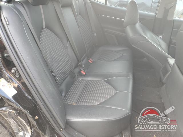 4T1B11HK5JU655536 2018 TOYOTA CAMRY photo no. 10