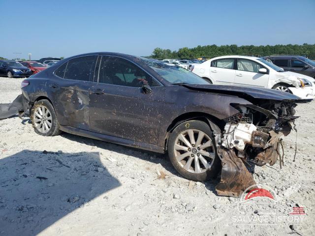 4T1B11HK7JU648605 2018 TOYOTA CAMRY photo no. 4