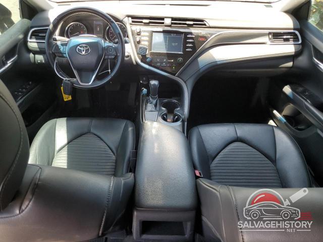 4T1B11HK8JU600904 2018 TOYOTA CAMRY photo no. 8