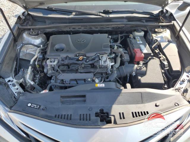 4T1B11HK9JU505901 2018 TOYOTA CAMRY photo no. 11