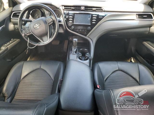 4T1B11HKXJU675992 2018 TOYOTA CAMRY photo no. 8