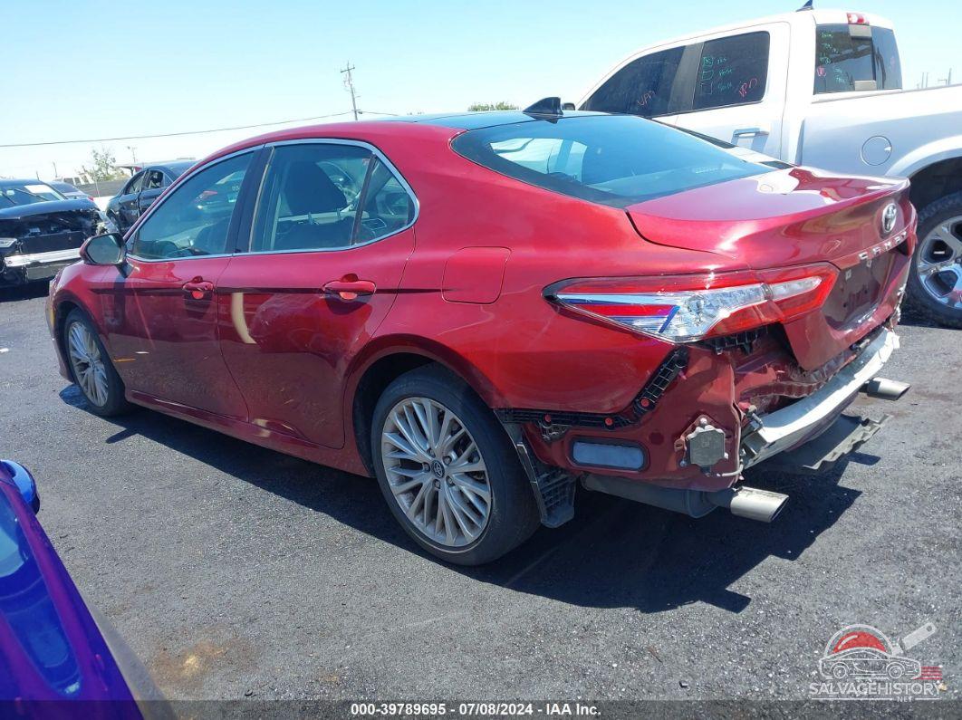 4T1BZ1HK4JU506009 2018 TOYOTA CAMRY photo no. 3