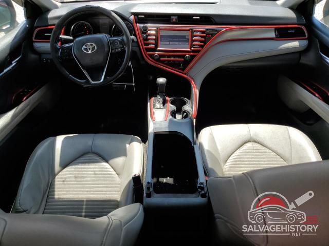 4T1B11HKXKU167717 2019 TOYOTA CAMRY photo no. 8