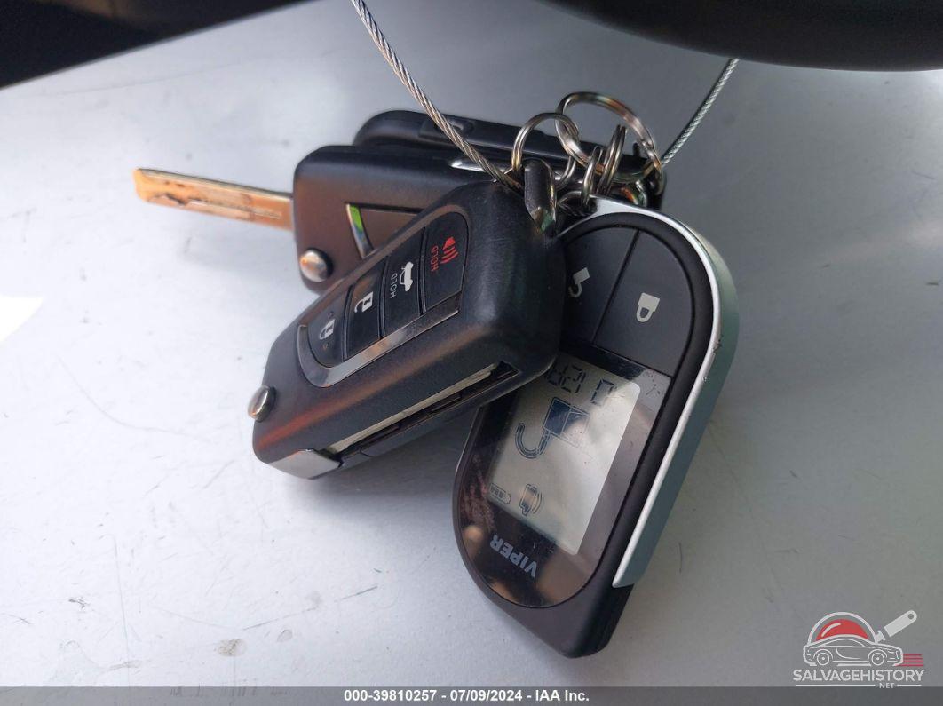 4T1G11AK1LU355964 2020 TOYOTA CAMRY photo no. 11
