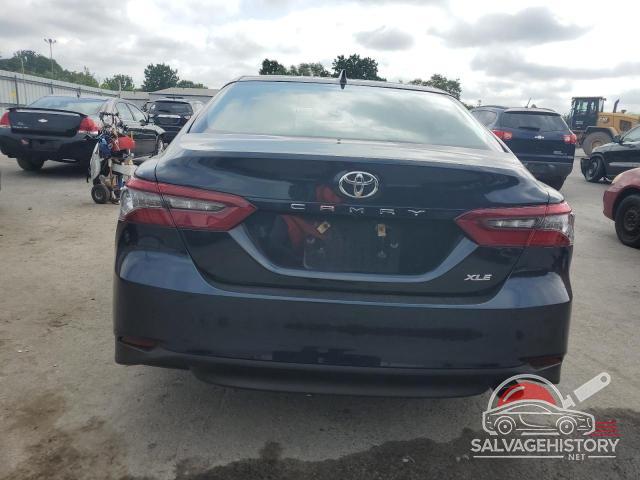 4T1F11AK2MU452071 2021 TOYOTA CAMRY photo no. 6