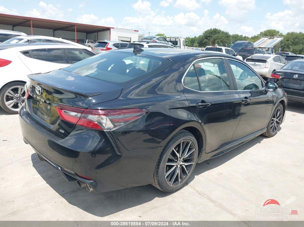 4T1G11AK8MU588676 2021 TOYOTA CAMRY photo no. 4