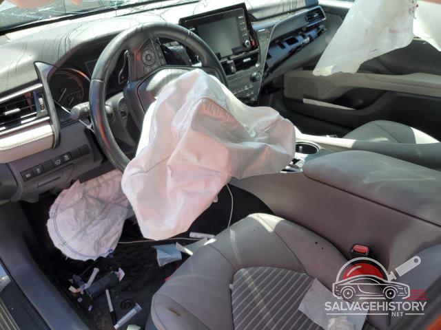 4T1G31AK3MU031314 2021 TOYOTA CAMRY photo no. 8