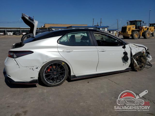 4T1KZ1AK5MU052450 2021 TOYOTA CAMRY photo no. 3