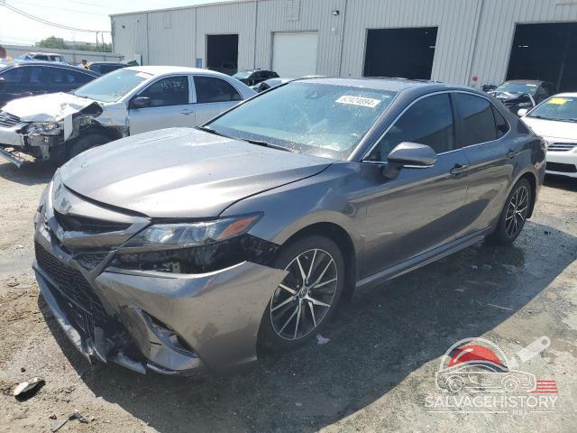 4T1T11AK9MU433892 2021 TOYOTA CAMRY photo no. 10