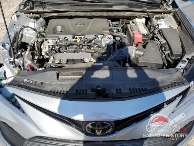 4T1C11AK0NU638602 2022 TOYOTA CAMRY photo no. 11