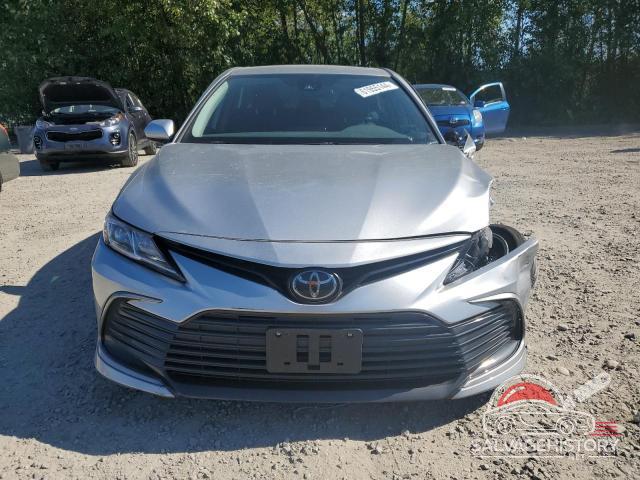 4T1C11AK2NU707063 2022 TOYOTA CAMRY photo no. 5
