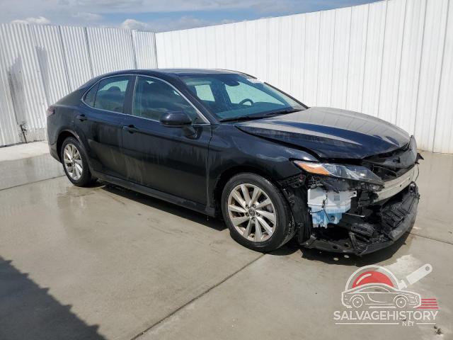 4T1C11AK3NU664336 2022 TOYOTA CAMRY photo no. 4