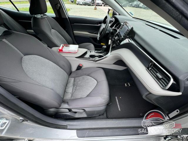 4T1C11BKXNU057316 2022 TOYOTA CAMRY photo no. 5