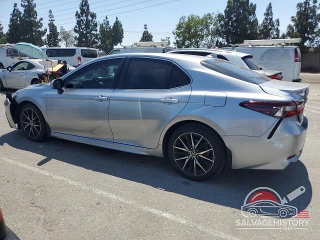 4T1G11AK0NU650430 2022 TOYOTA CAMRY photo no. 2