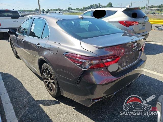 4T1G11AK8NU656508 2022 TOYOTA CAMRY photo no. 3