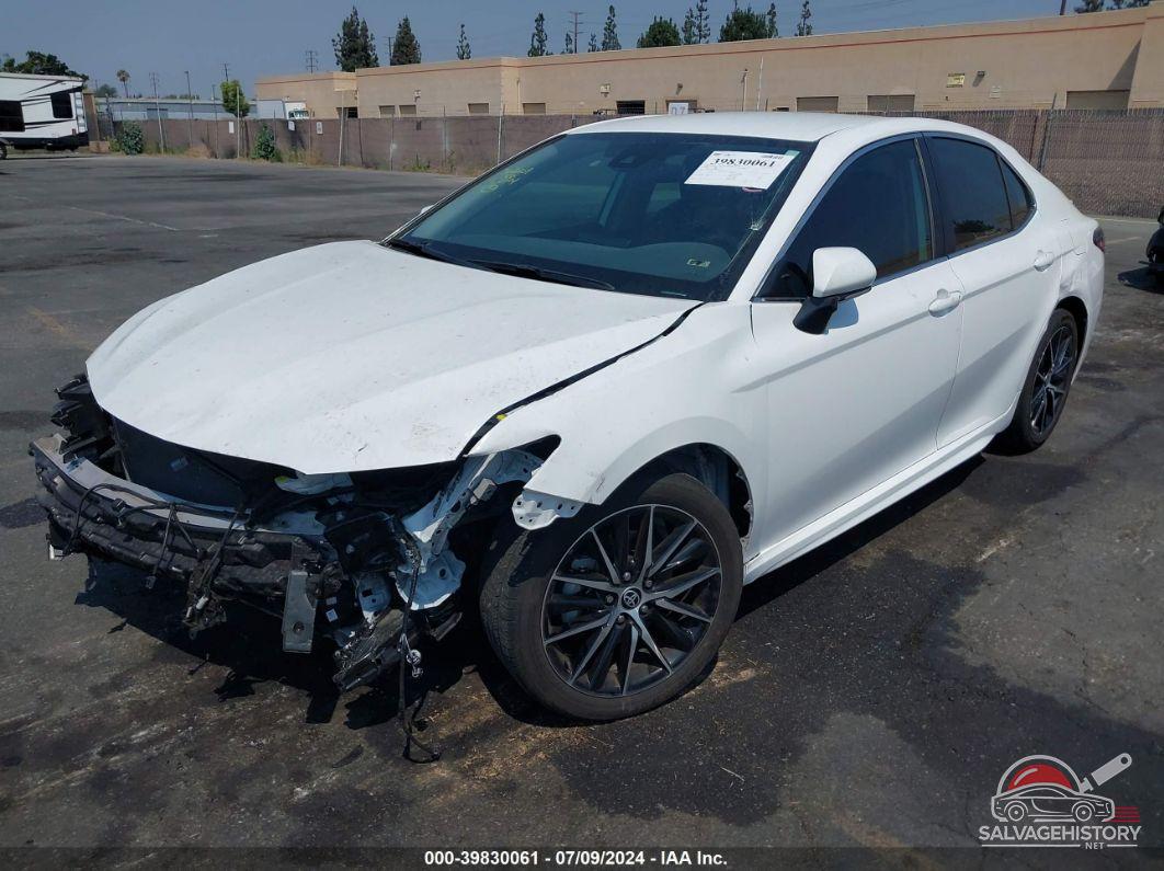 4T1G31AK0NU596010 2022 TOYOTA CAMRY photo no. 2