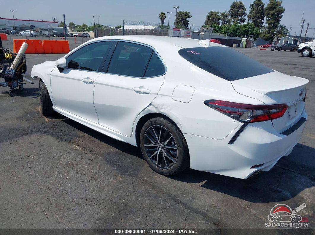 4T1G31AK0NU596010 2022 TOYOTA CAMRY photo no. 3