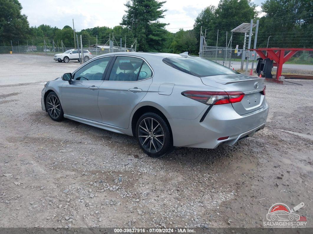 4T1G11AKXPU738663 2023 TOYOTA CAMRY photo no. 3