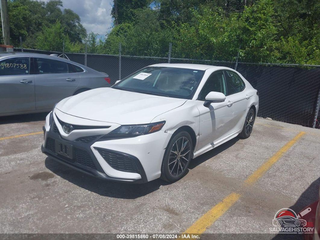 4T1G11AK3RU891470 2024 TOYOTA CAMRY photo no. 2