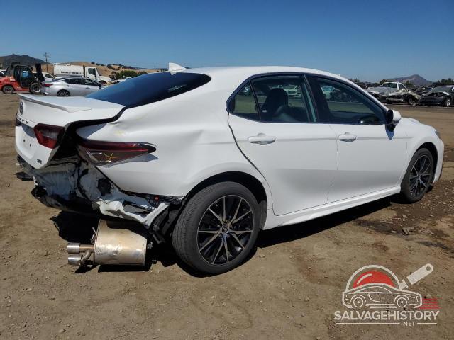 4T1T11AK9RU863820 2024 TOYOTA CAMRY photo no. 3