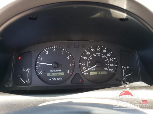 1NXBR12E32Z568909 2002 TOYOTA COROLLA photo no. 9