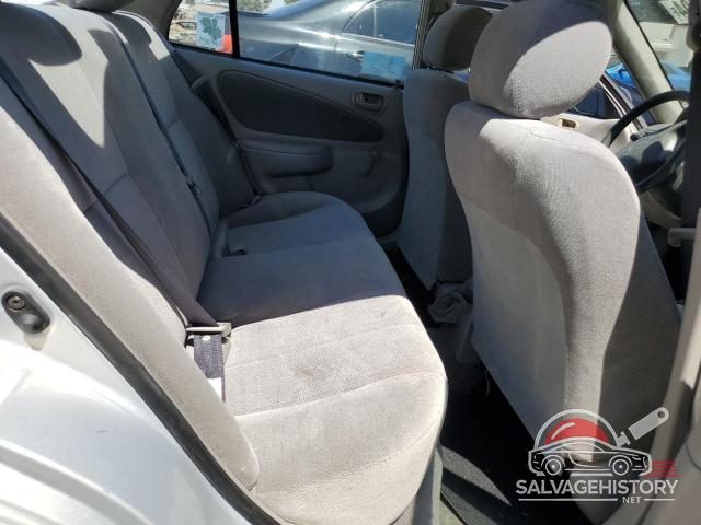 2T1BR12E02C577925 2002 TOYOTA COROLLA photo no. 10