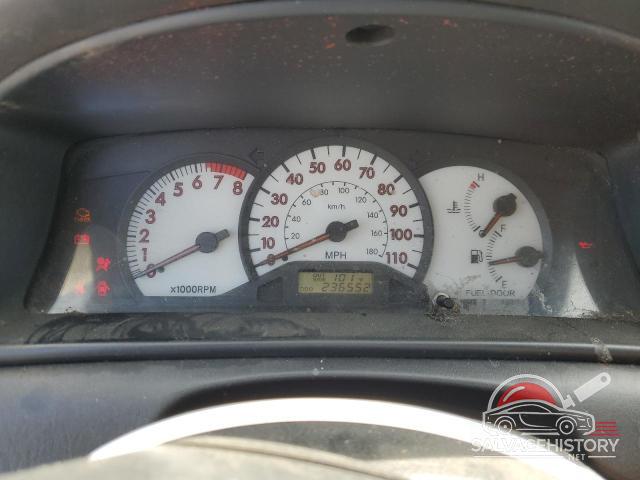 1NXBR32E74Z269633 2004 TOYOTA COROLLA photo no. 9