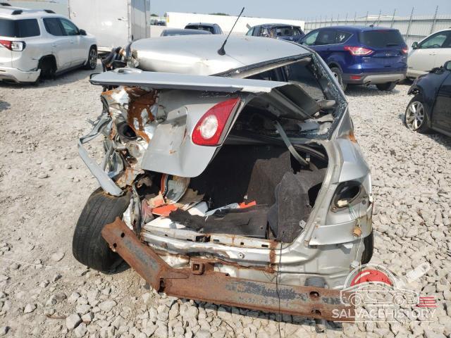 1NXBR32EX4Z260649 2004 TOYOTA COROLLA photo no. 6