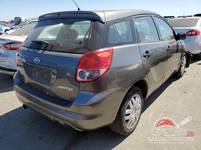 2T1KR32E94C311057 2004 TOYOTA COROLLA photo no. 3