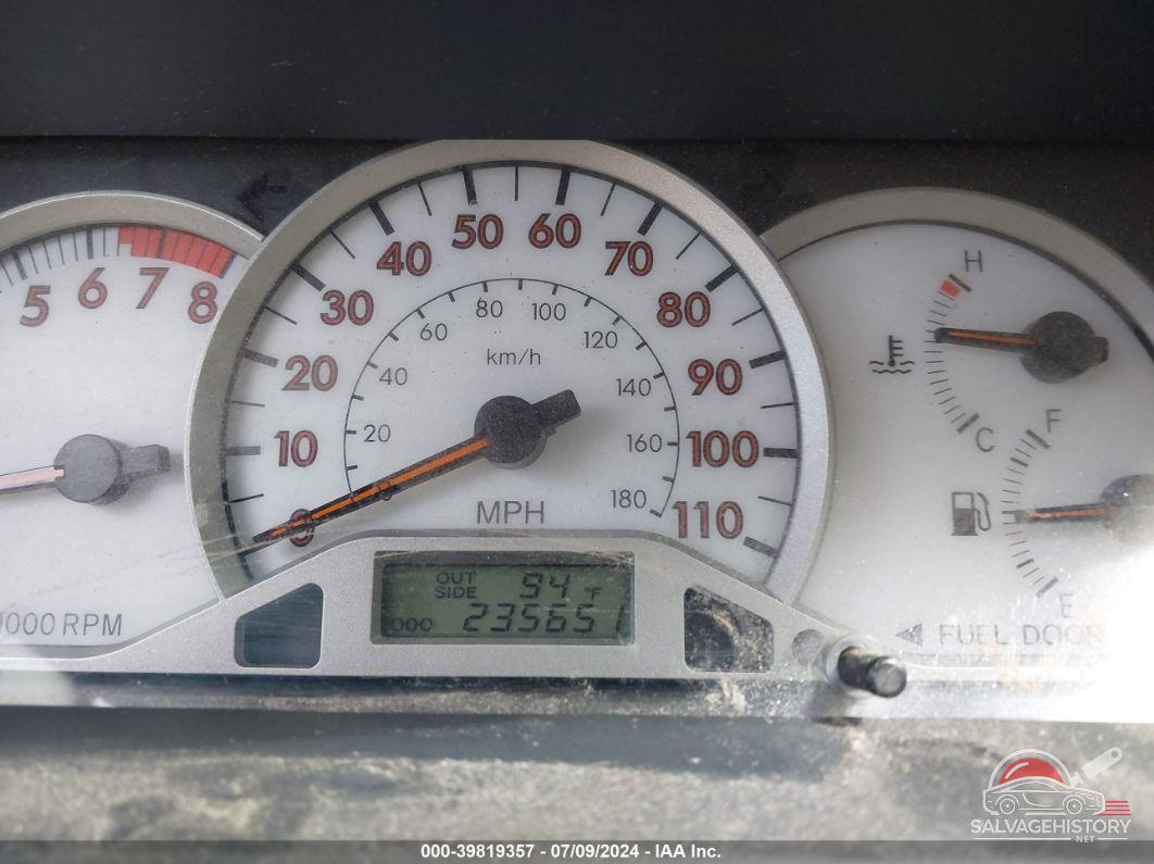 1NXBR32EX5Z495277 2005 TOYOTA COROLLA photo no. 7
