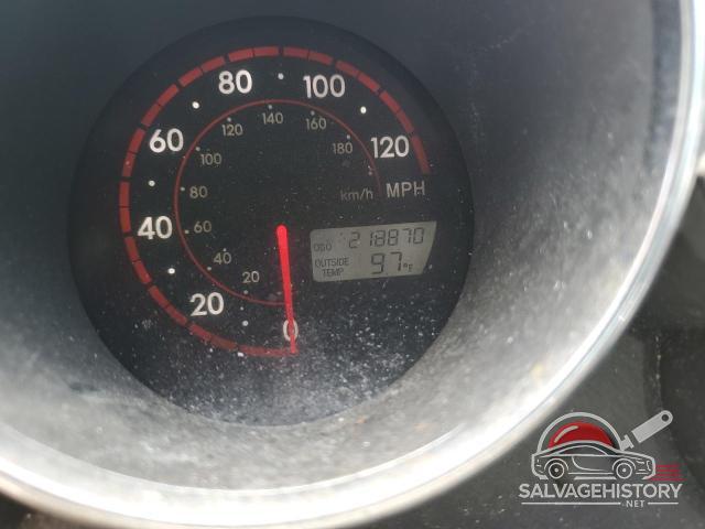 2T1KR32E15C550328 2005 TOYOTA COROLLA photo no. 9