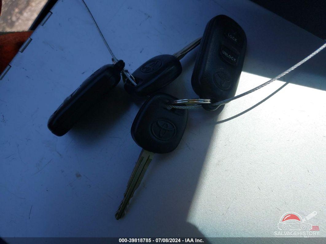2T1BR32E96C596880 2006 TOYOTA COROLLA photo no. 11