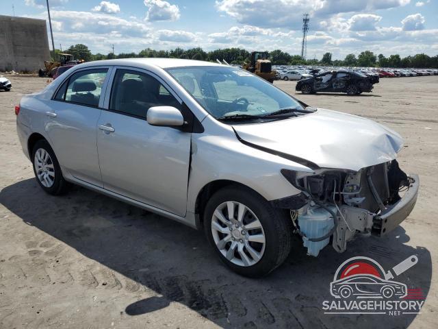 1NXBU4EE4AZ332960 2010 TOYOTA COROLLA photo no. 4