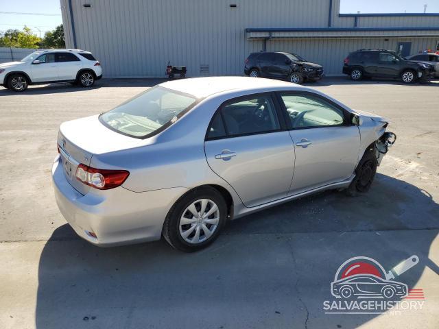 2T1BU4EE2BC699911 2011 TOYOTA COROLLA photo no. 3