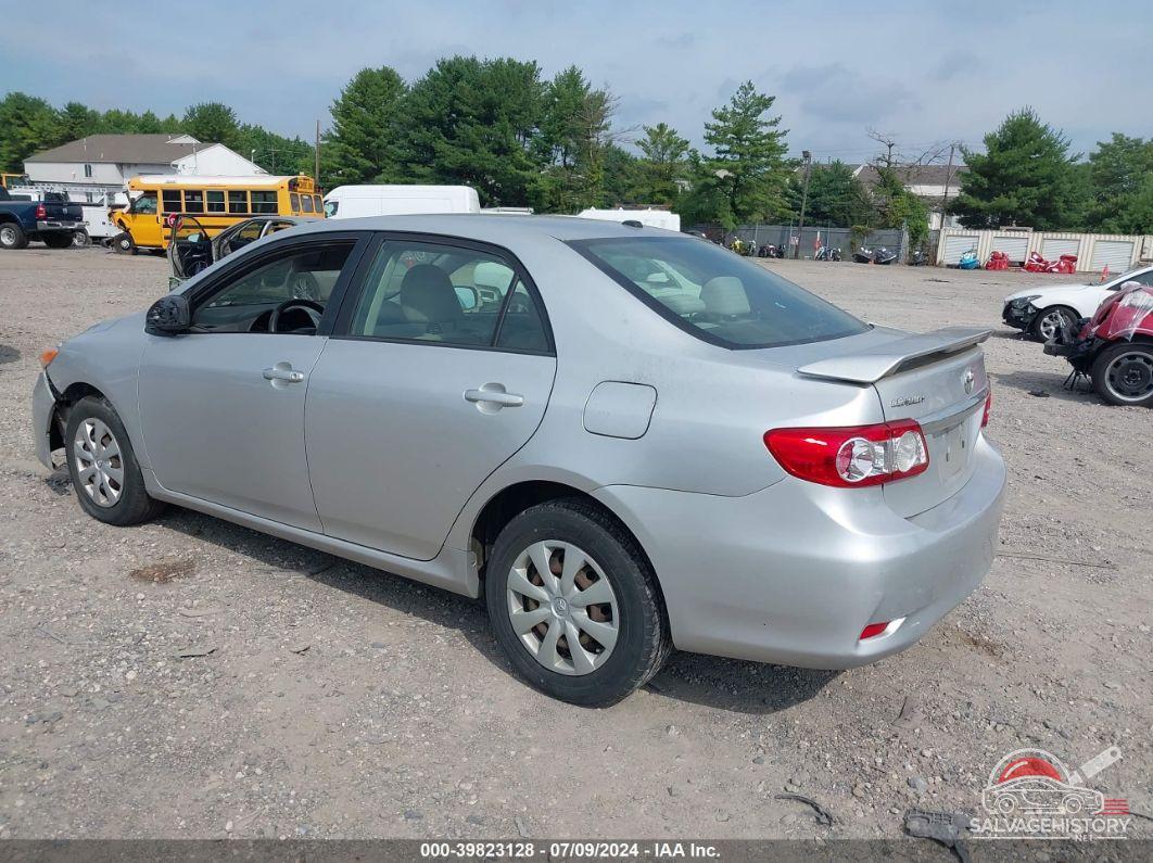 JTDBU4EE5B9132341 2011 TOYOTA COROLLA photo no. 3