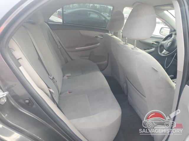 2T1BU4EE4CC839555 2012 TOYOTA COROLLA photo no. 10