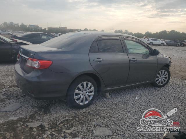 2T1BU4EE4CC839555 2012 TOYOTA COROLLA photo no. 3