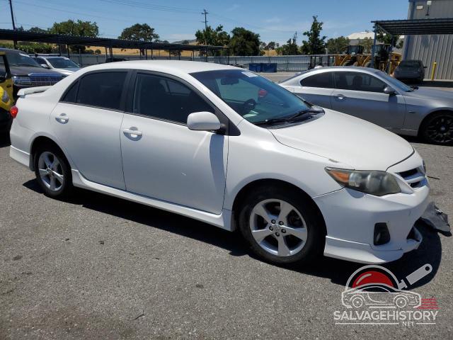 5YFBU4EE6CP009076 2012 TOYOTA COROLLA photo no. 4