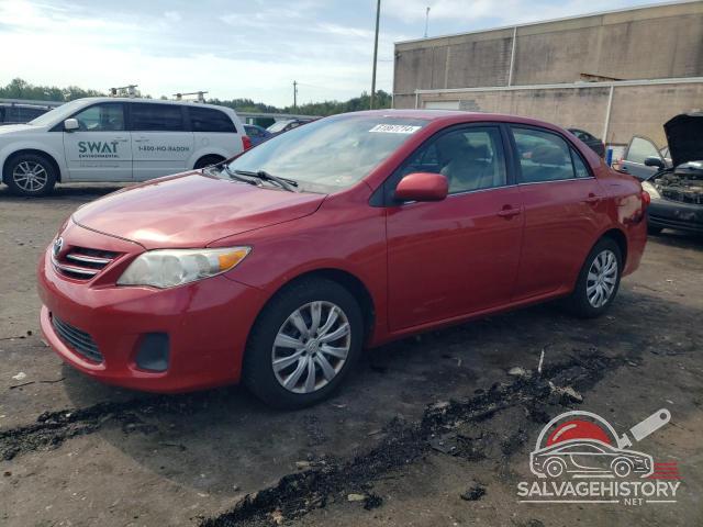2T1BU4EE1DC968984 2013 TOYOTA COROLLA photo no. 3