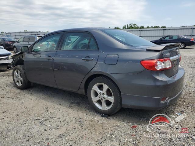 2T1BU4EE6DC076410 2013 TOYOTA COROLLA photo no. 2