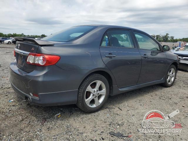 2T1BU4EE6DC076410 2013 TOYOTA COROLLA photo no. 3