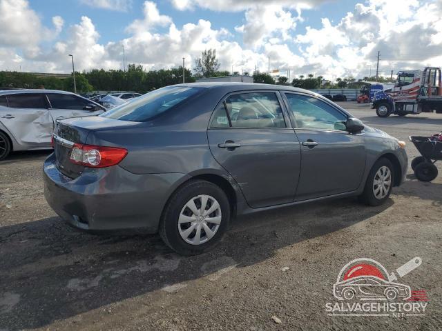 2T1BU4EE7DC111701 2013 TOYOTA COROLLA photo no. 3