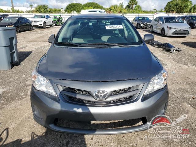 2T1BU4EE7DC111701 2013 TOYOTA COROLLA photo no. 5