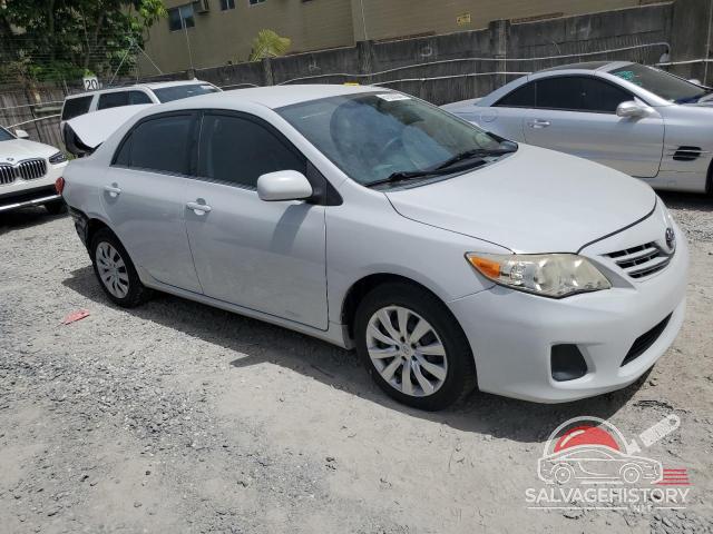 2T1BU4EE7DC971033 2013 TOYOTA COROLLA photo no. 4