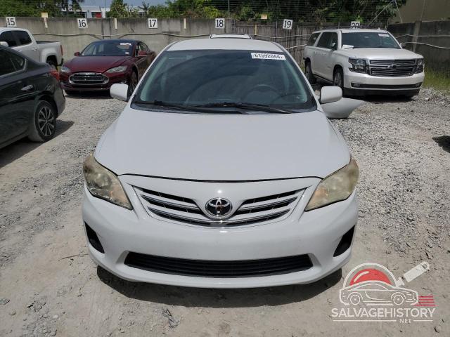 2T1BU4EE7DC971033 2013 TOYOTA COROLLA photo no. 5