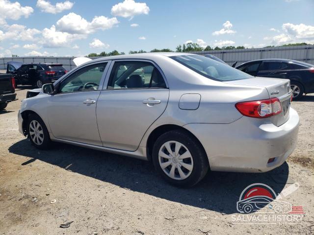 2T1BU4EE9DC954475 2013 TOYOTA COROLLA photo no. 2