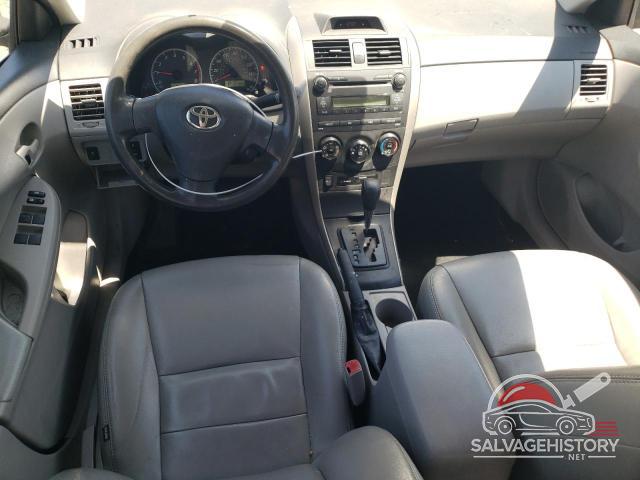 2T1BU4EE9DC954475 2013 TOYOTA COROLLA photo no. 8