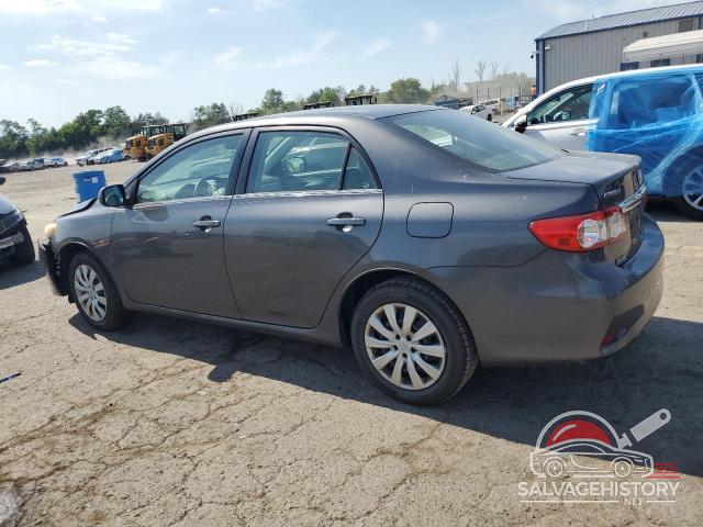 2T1BU4EEXDC048786 2013 TOYOTA COROLLA photo no. 2
