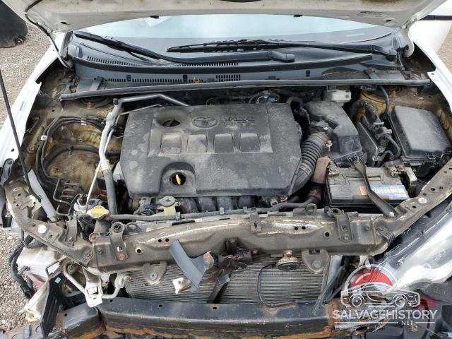 2T1BPRHE8EC008630 2014 TOYOTA COROLLA photo no. 11