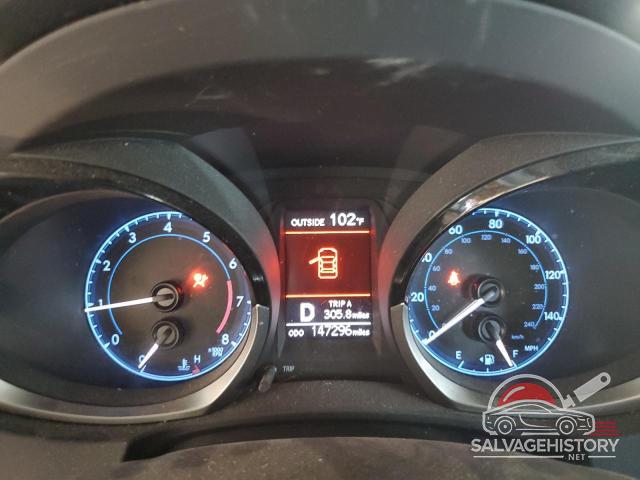 2T1BURHE4EC057249 2014 TOYOTA COROLLA photo no. 9